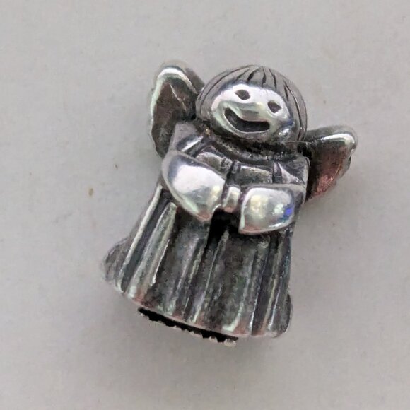 Lot (4) Pandora 925 Sterling Angel, Japanese Peace Sign, Fish, Giraffe Charms - Picture 5 of 11